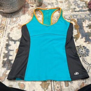 Alo Racerback Mesh Panel Tank – Teal/Black with Tangerine Trim